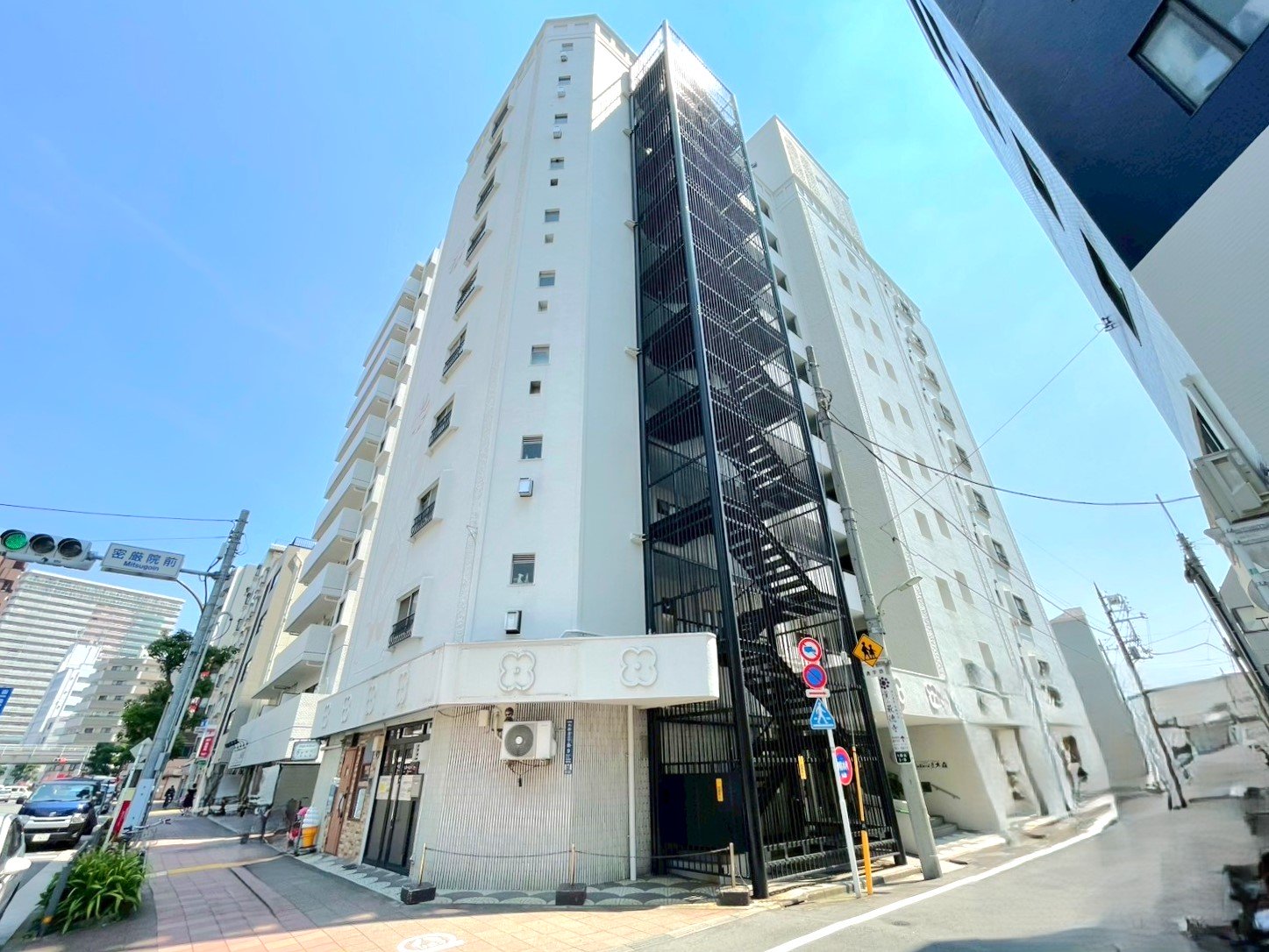 シャンボール第2大森1001